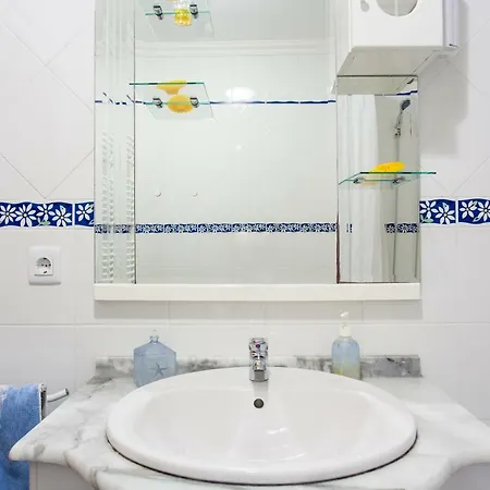 Elegant Sea View Apartamento Nazaré