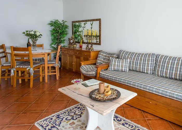 דירה Elegant Sea View