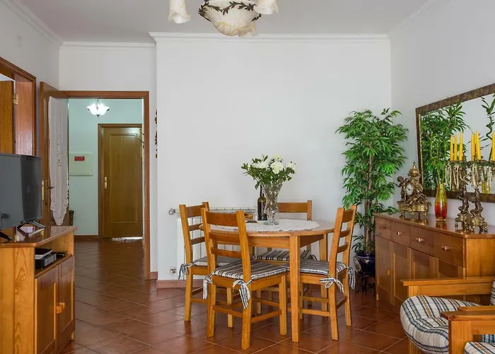 דירה Elegant Sea View